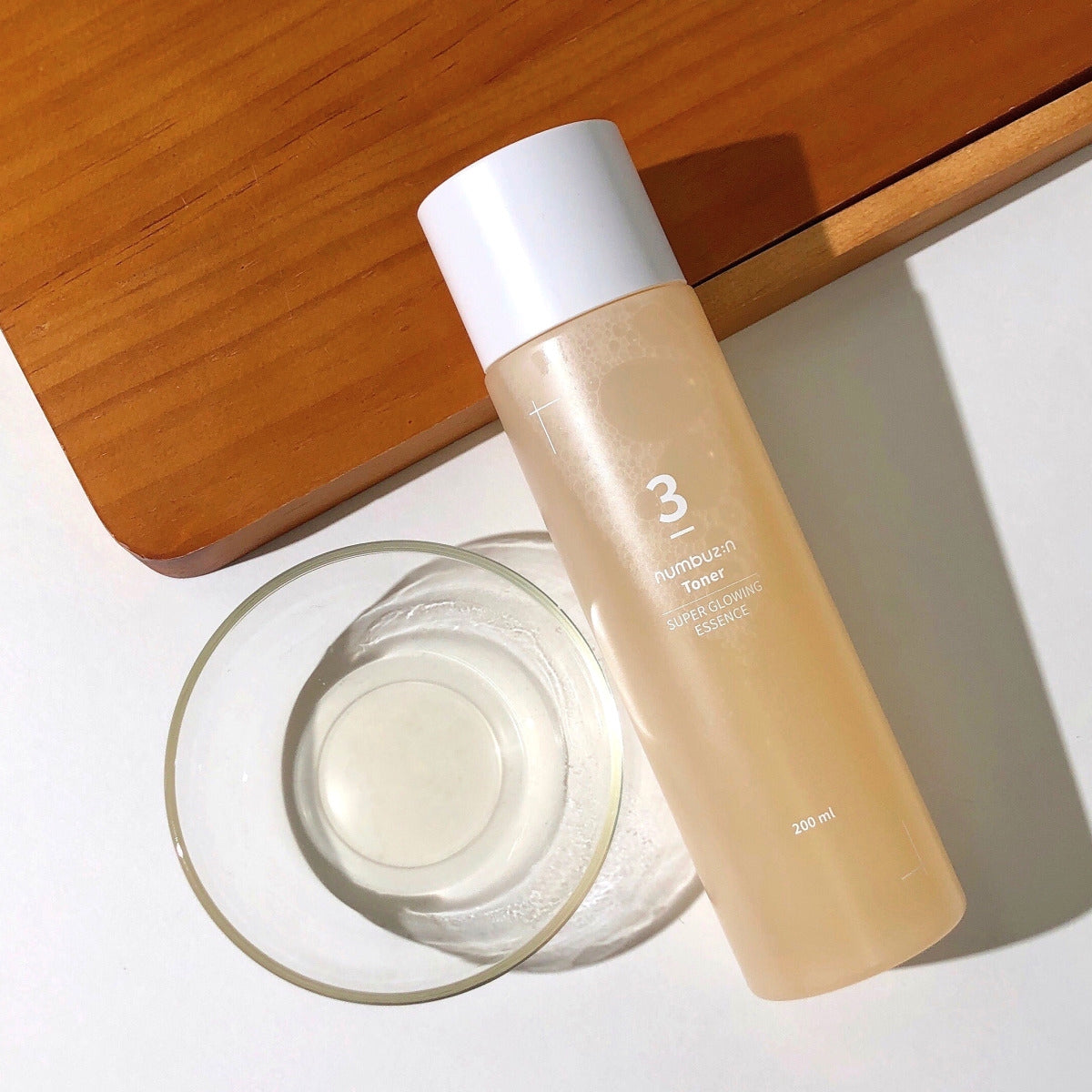 numbuzin No.3 Super Glowing Essence Toner